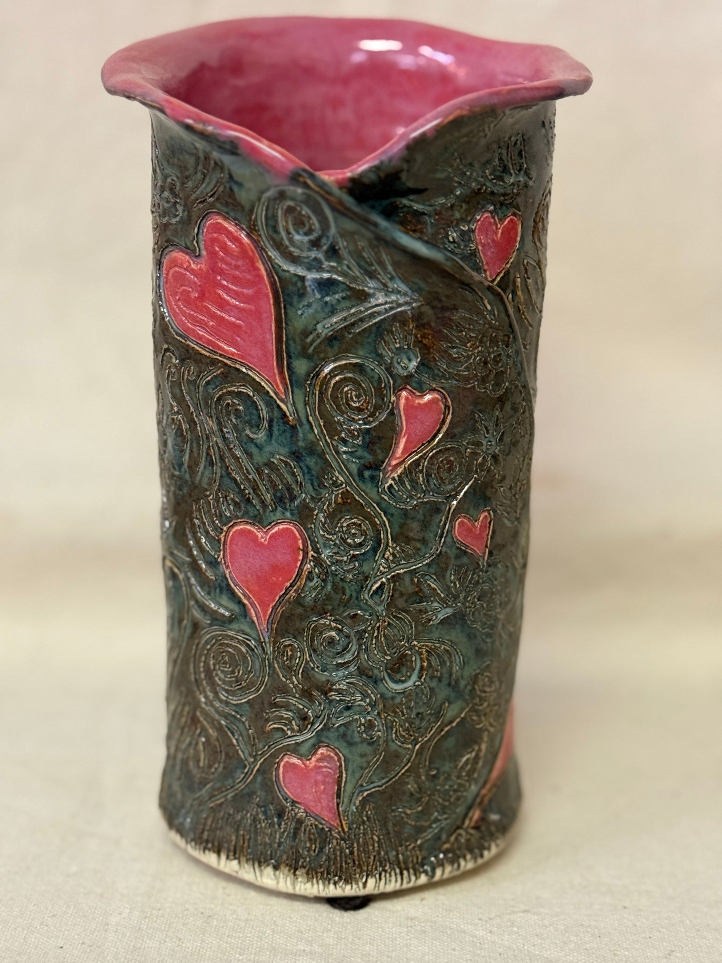 Raspberry Mist Valentine Vase