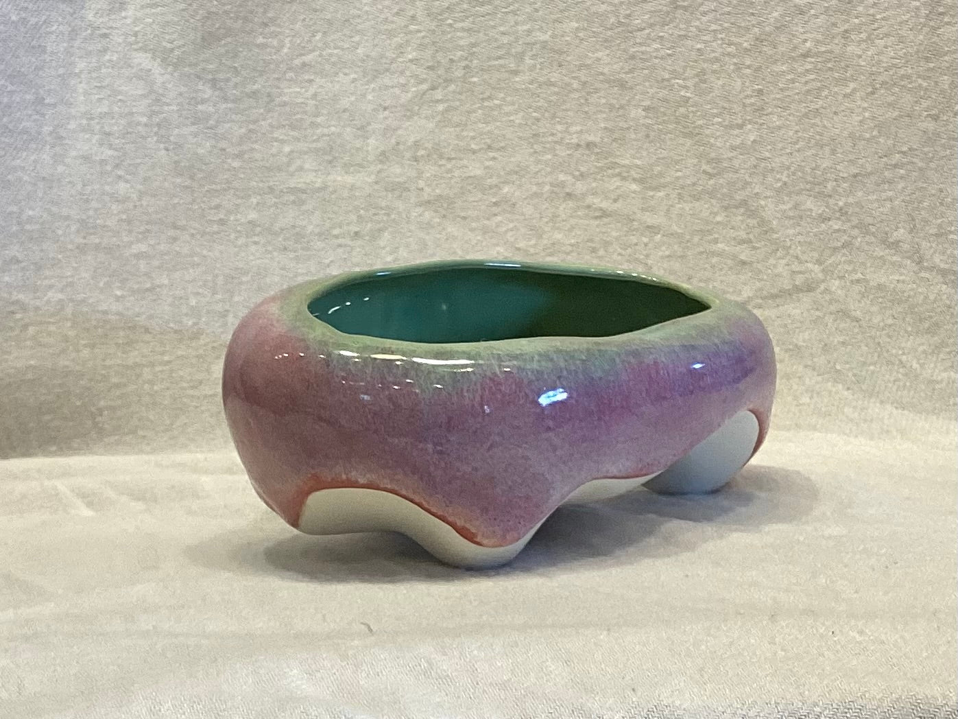 Honey Pink Weird Pot