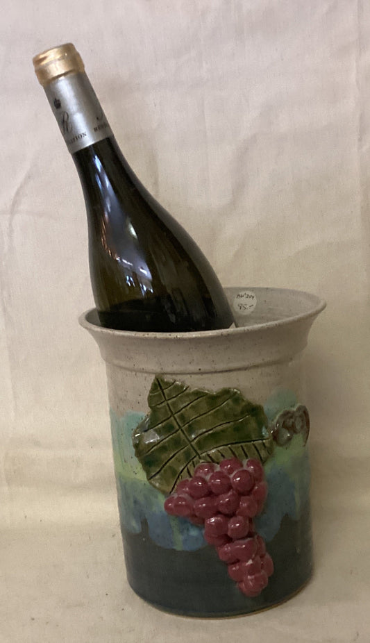 Bottle Cooler With Grapes BSP254
